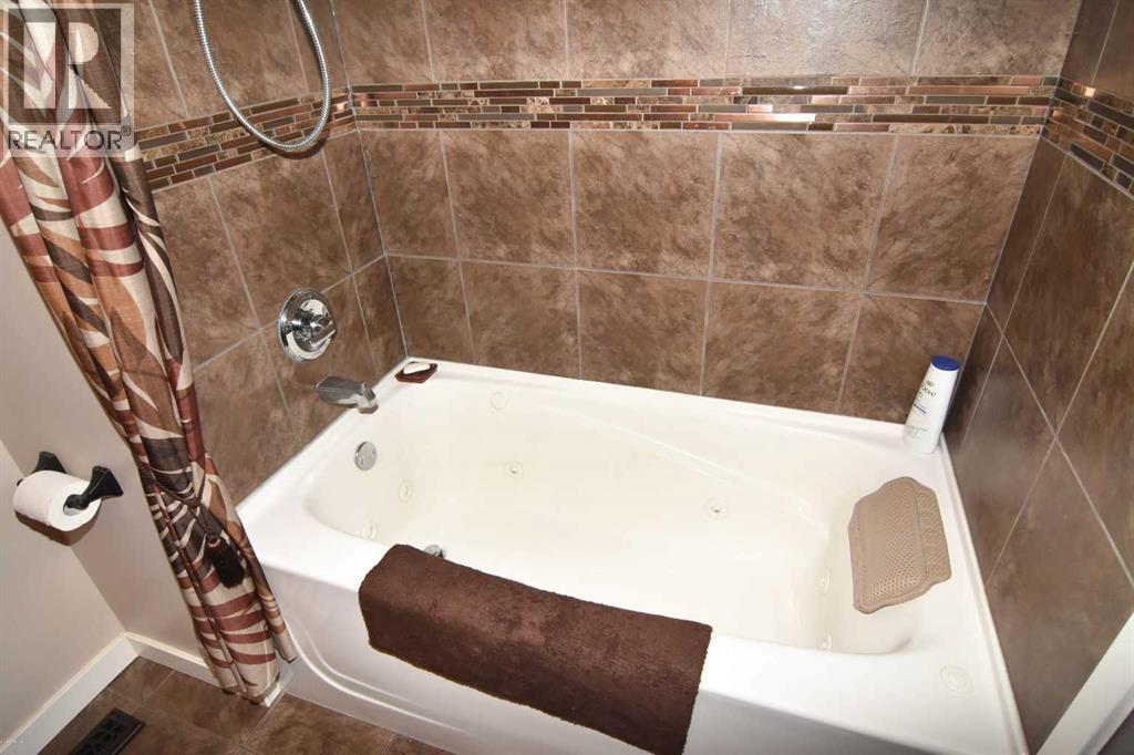 254 Maple Grove Crescent, Strathmore, Alberta  T1P 1G2 - Photo 29 - A2328500