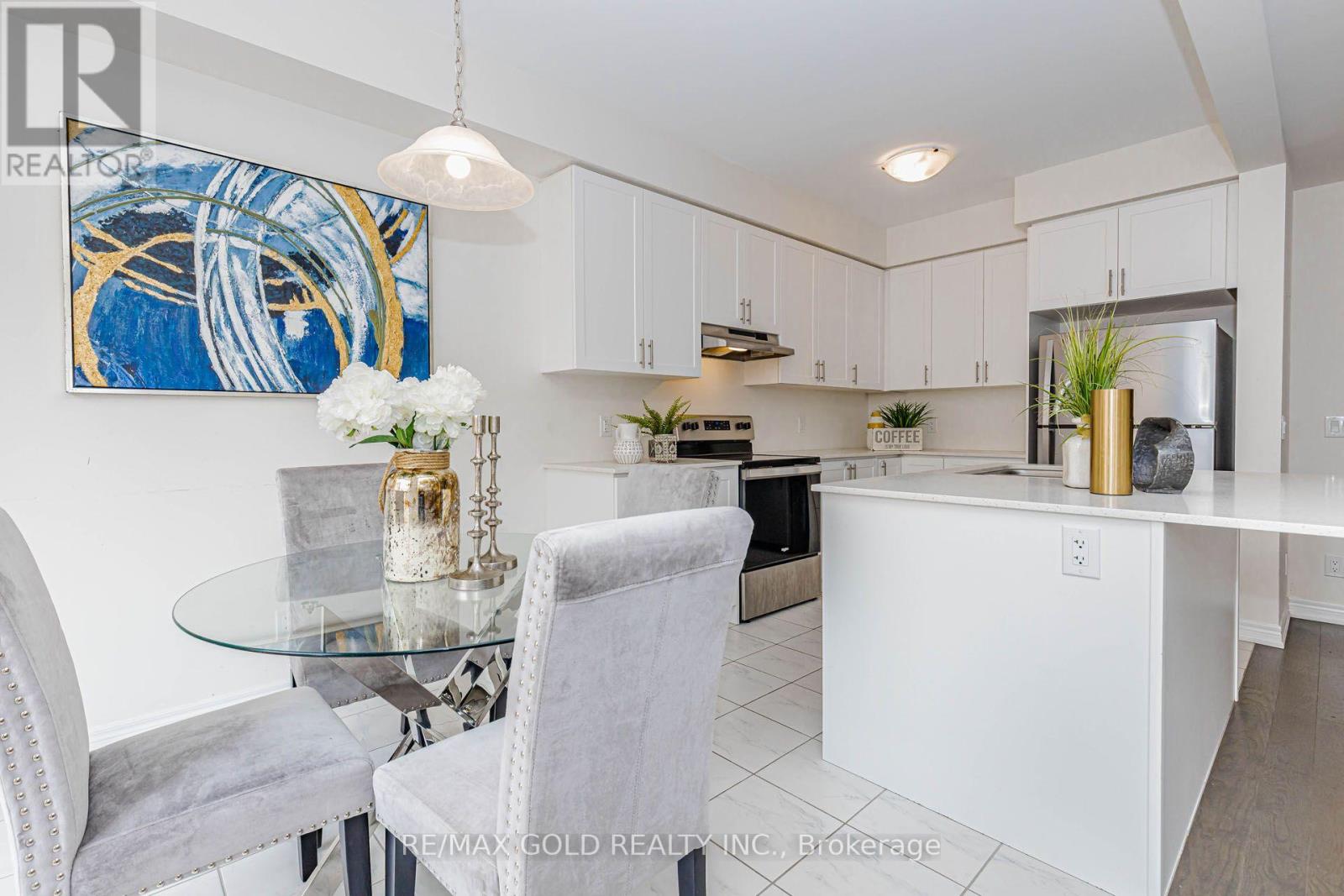 147 Broadacre Drive, Kitchener, Ontario N2R 0S5 - Photo 16 - X13580696