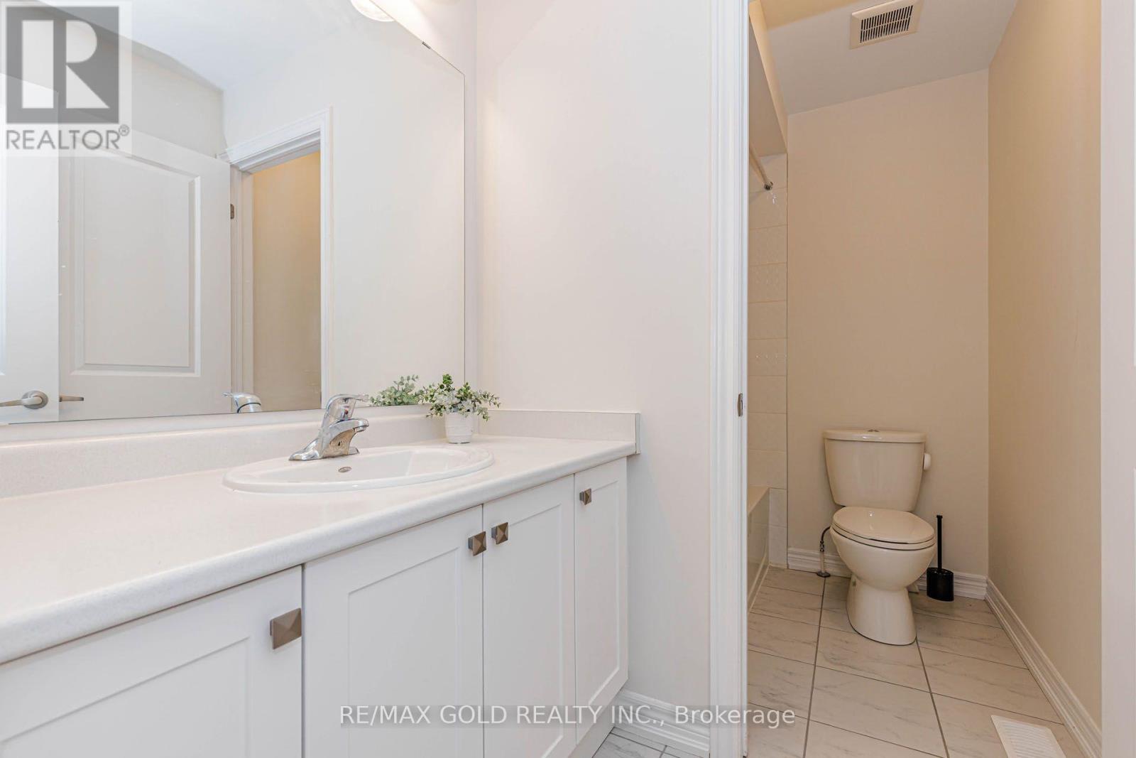 147 Broadacre Drive, Kitchener, Ontario N2R 0S5 - Photo 30 - X13580696