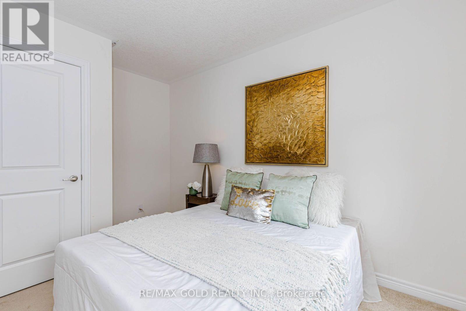 147 Broadacre Drive, Kitchener, Ontario N2R 0S5 - Photo 33 - X13580696