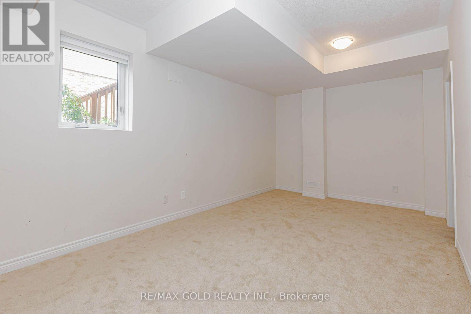 147 Broadacre Drive, Kitchener, Ontario N2R 0S5 - Photo 41 - X13580696