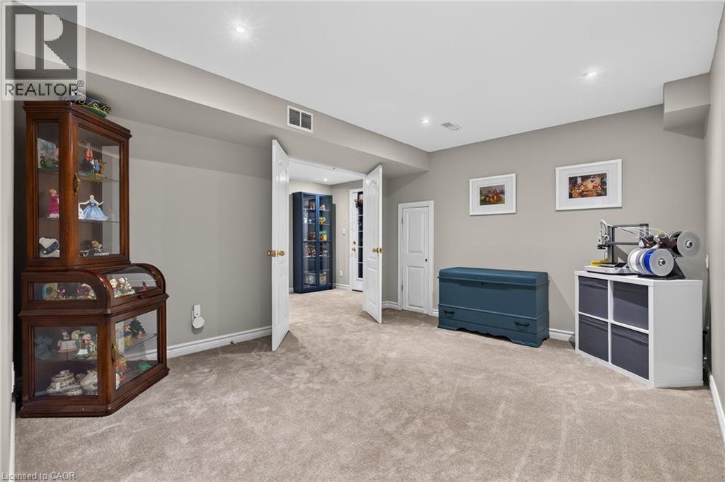 16 Watercliff Place, Stoney Creek, Ontario  L8E 6E5 - Photo 36 - 40849388