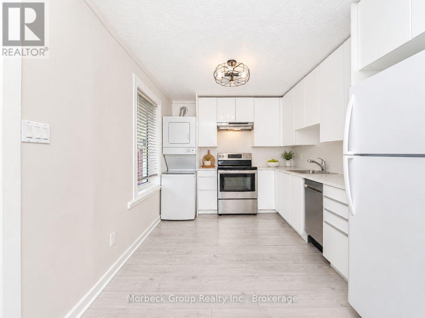 A - 151 Lottridge Street, Hamilton, Ontario  L8L 6V5 - Photo 4 - X13581326