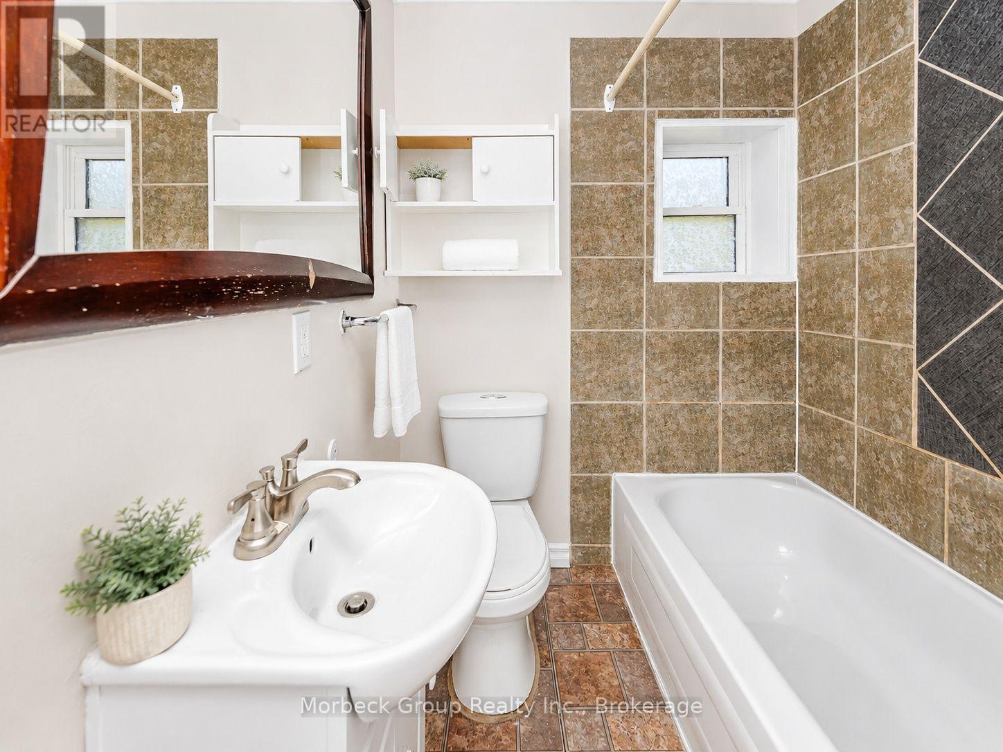 A - 151 Lottridge Street, Hamilton, Ontario  L8L 6V5 - Photo 9 - X13581326