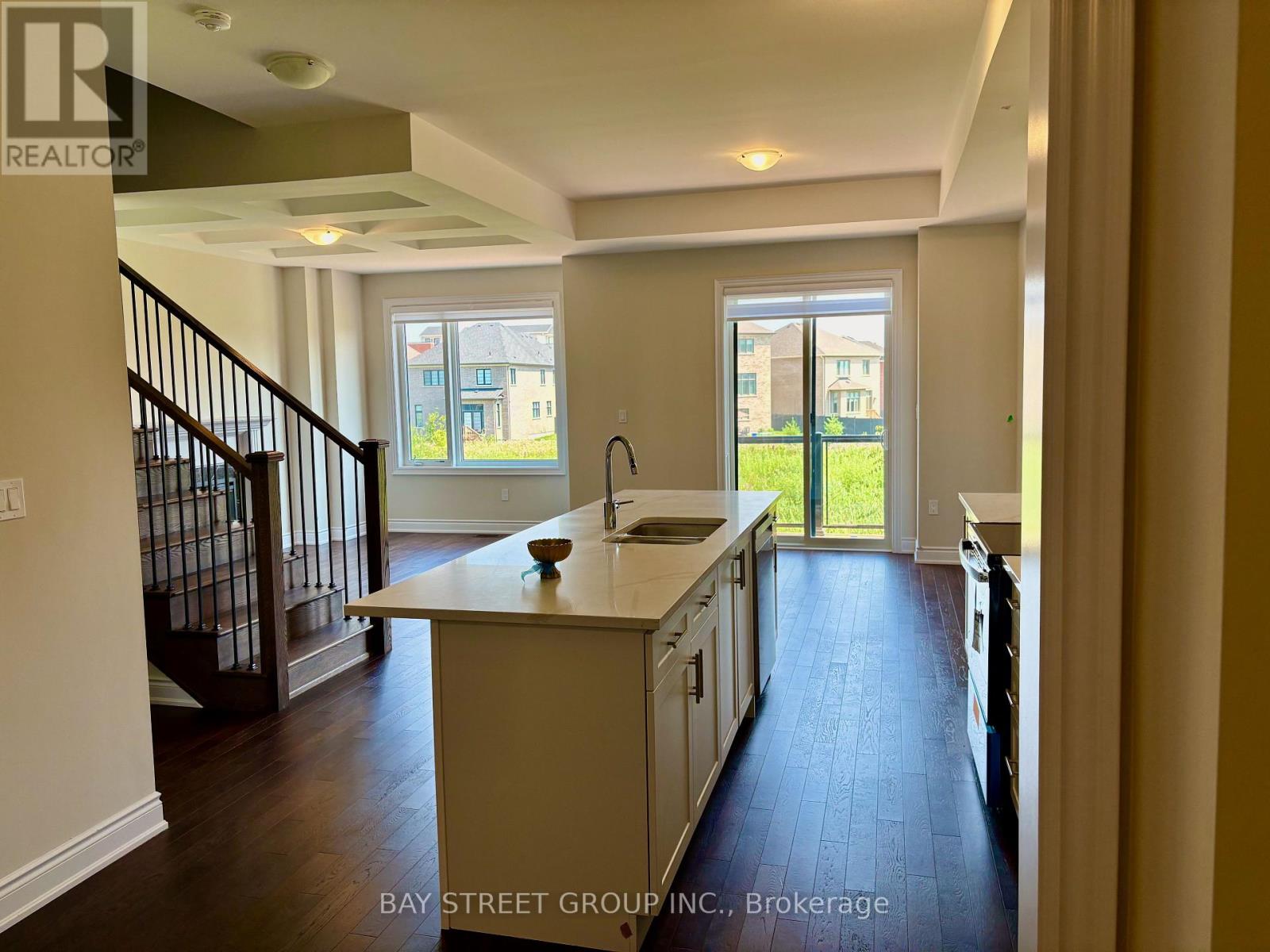 3085 PERKINS WAY, Oakville, Ontario