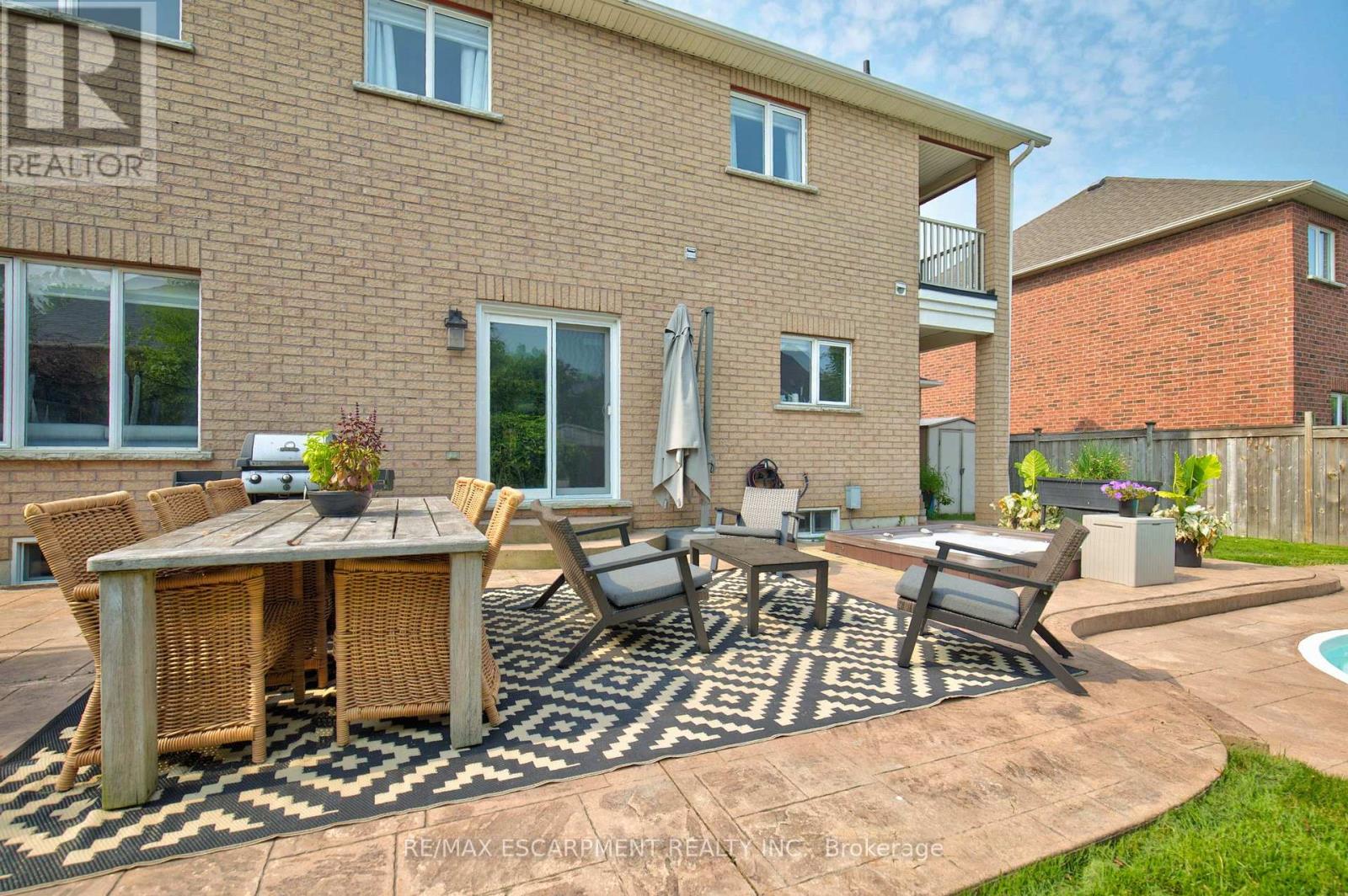 16 Watercliff Place, Hamilton, Ontario L8E 6E5 - Photo 45 - X13581356