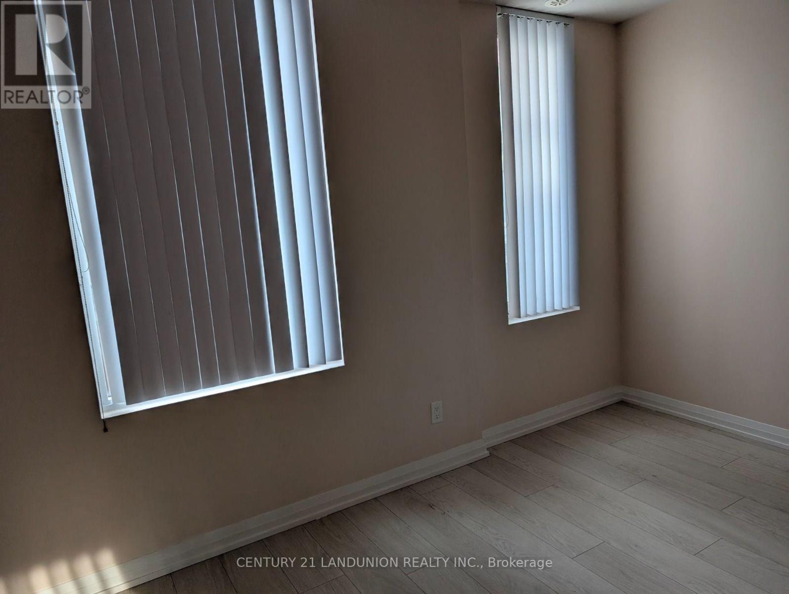 38 - 1050 Portage Parkway, Vaughan, Ontario L4K 0K3 - Photo 11 - N13552232