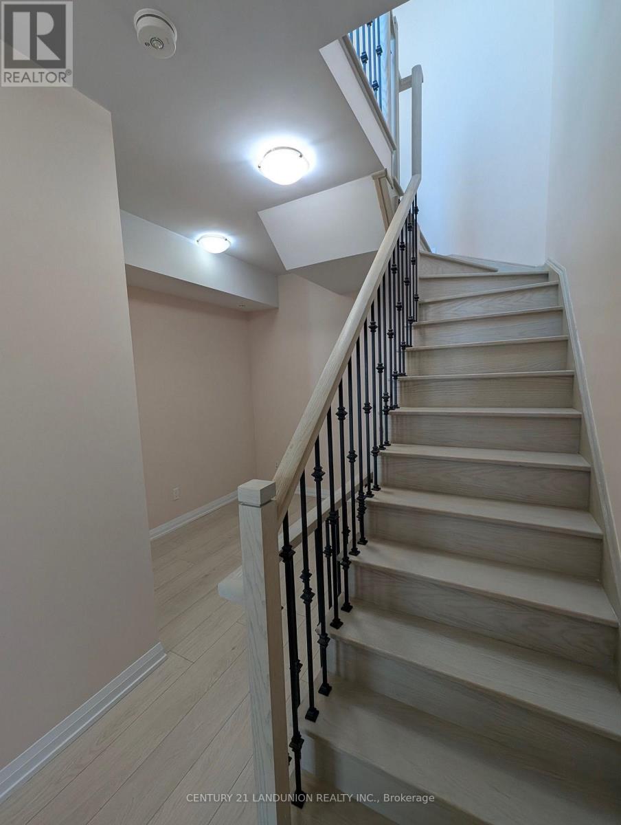 38 - 1050 Portage Parkway, Vaughan, Ontario L4K 0K3 - Photo 25 - N13552232