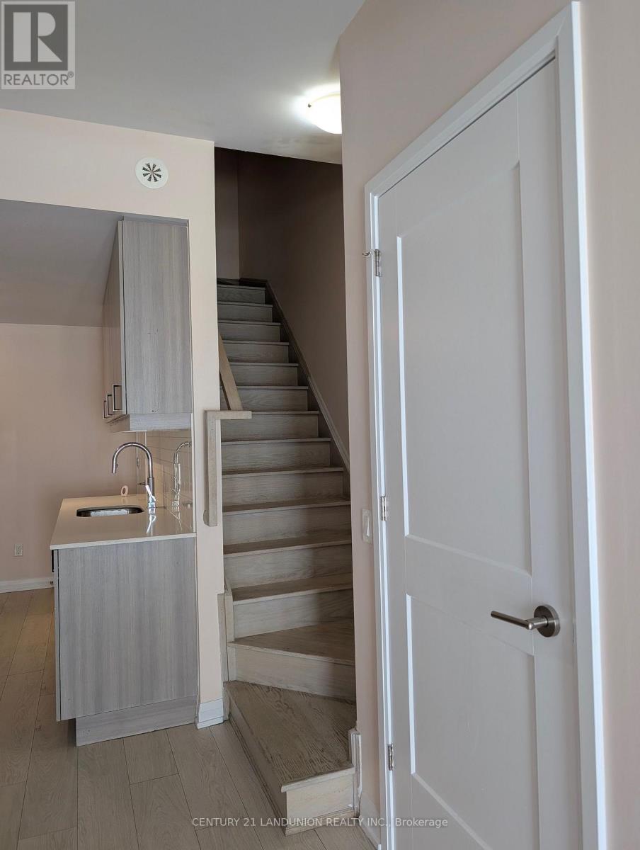 38 - 1050 Portage Parkway, Vaughan, Ontario L4K 0K3 - Photo 27 - N13552232