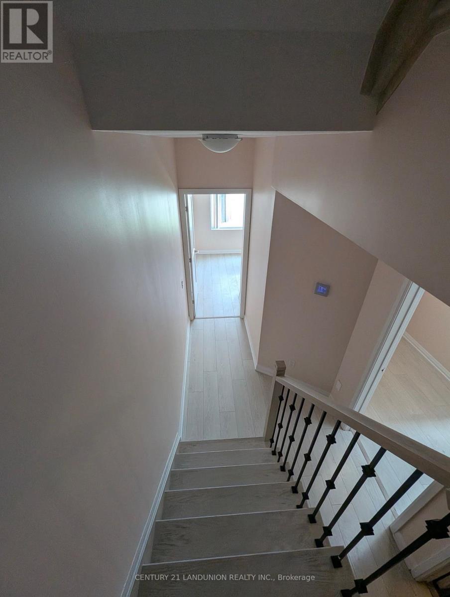 38 - 1050 Portage Parkway, Vaughan, Ontario L4K 0K3 - Photo 33 - N13552232