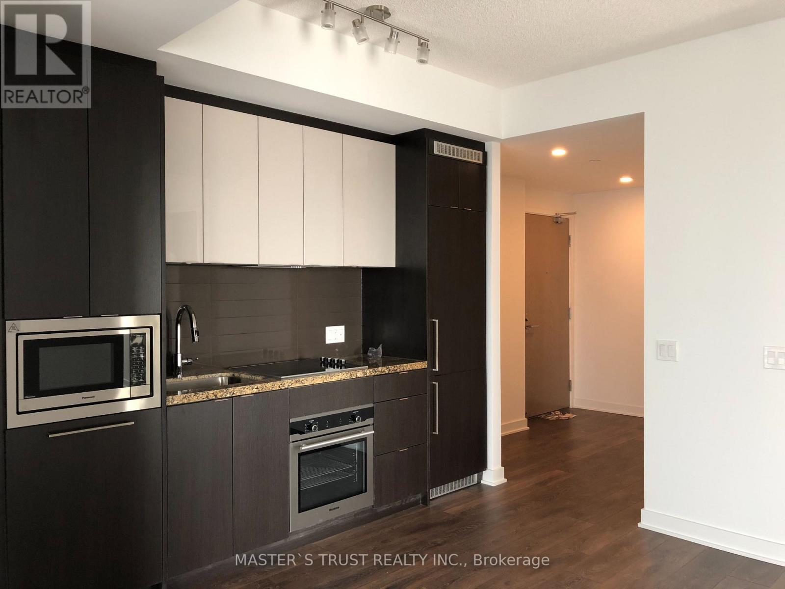 3705 - 125 Blue Jays Way, Toronto, Ontario M5V 0N5 - Photo 10 - C13581358