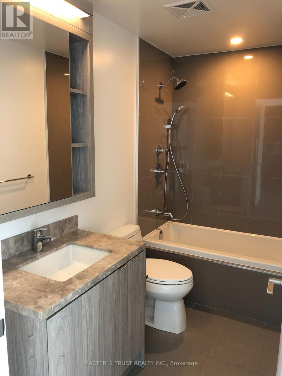 3705 - 125 Blue Jays Way, Toronto, Ontario M5V 0N5 - Photo 3 - C13581358