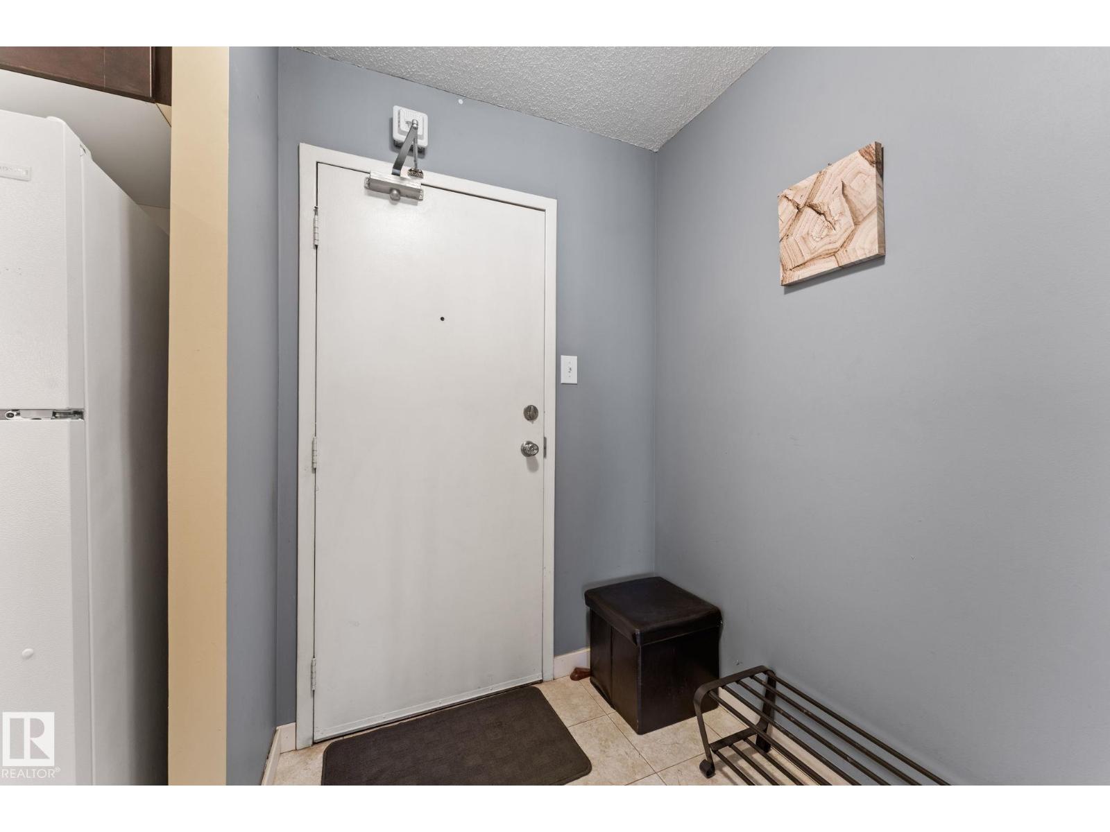 #503 10175 114 St NW, Edmonton, Alberta  T5K 2L4 - Photo 3 - E4499724