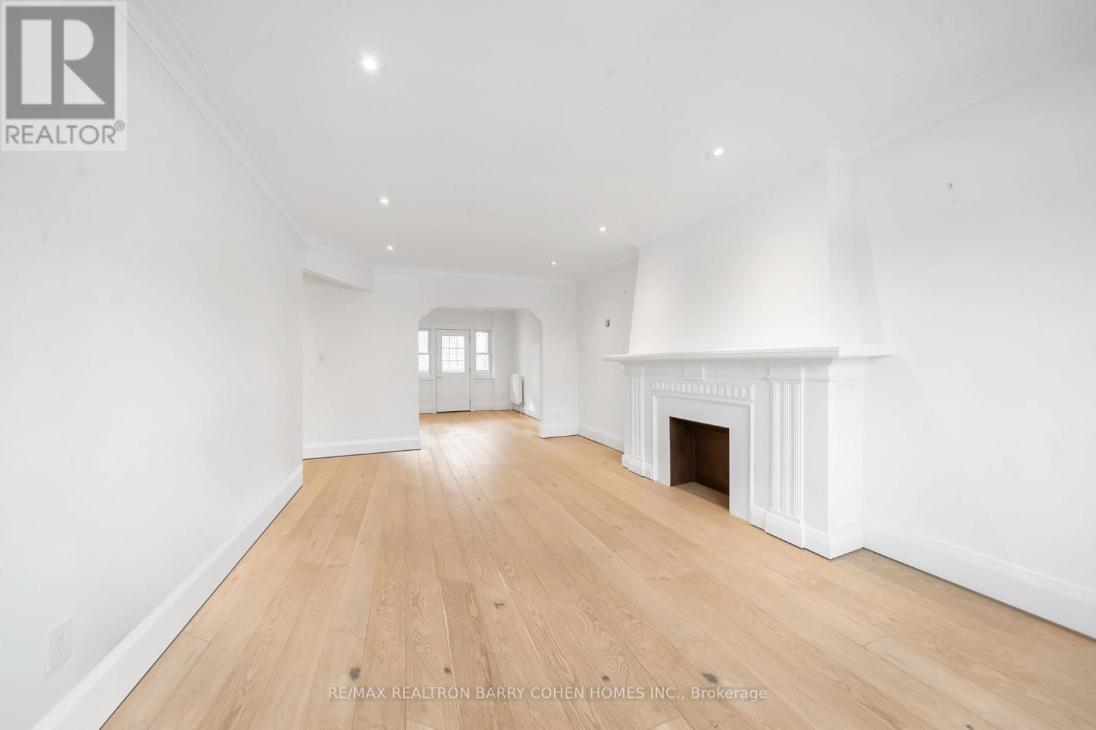 Main - 107 Chatsworth Drive, Toronto, Ontario  M4R 1R8 - Photo 14 - C13581378