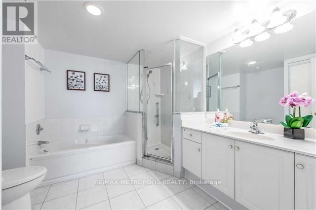 1803 - 228 Bonis Avenue, Toronto, Ontario  M1T 3W4 - Photo 11 - E13581380