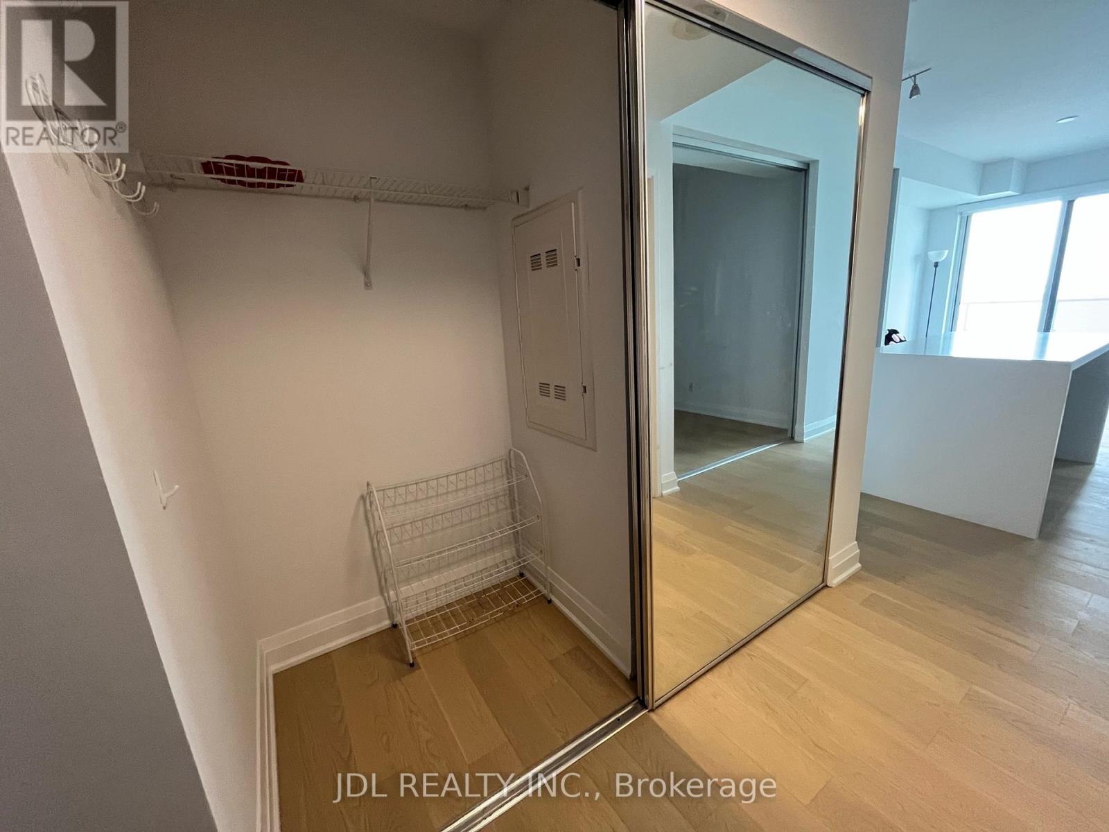 3409 - 1080 Bay Street, Toronto, Ontario  M5S 0A5 - Photo 3 - C13581400