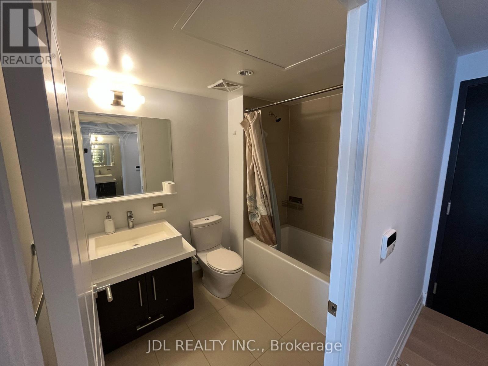 3409 - 1080 Bay Street, Toronto, Ontario  M5S 0A5 - Photo 7 - C13581400