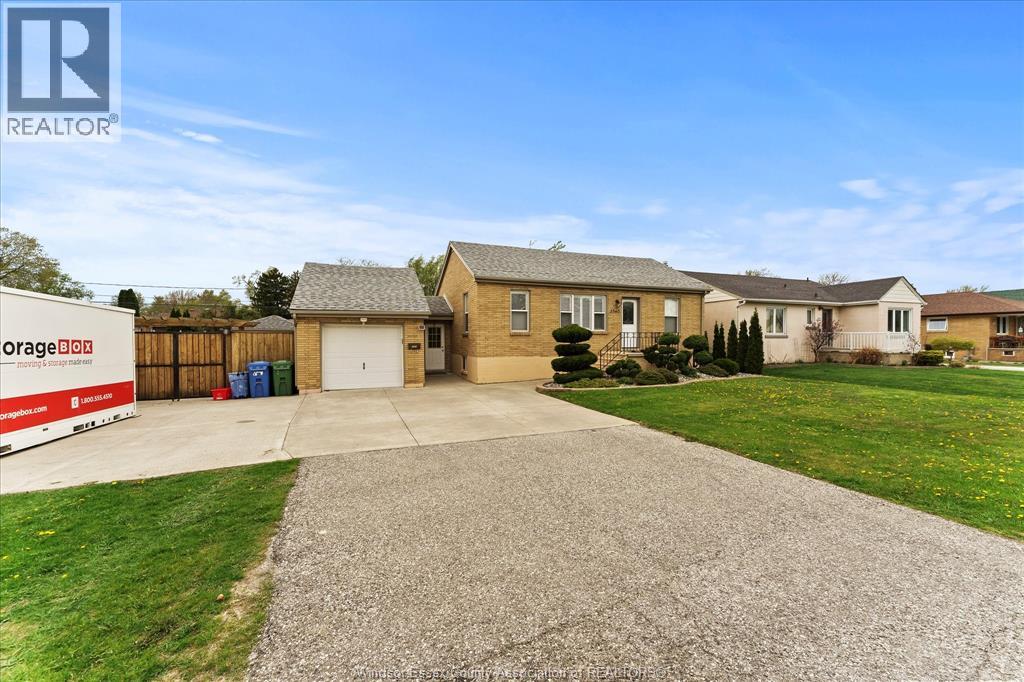 2563 Meldrum, Windsor, Ontario N8W 4E9 - Photo 4 - 26015441