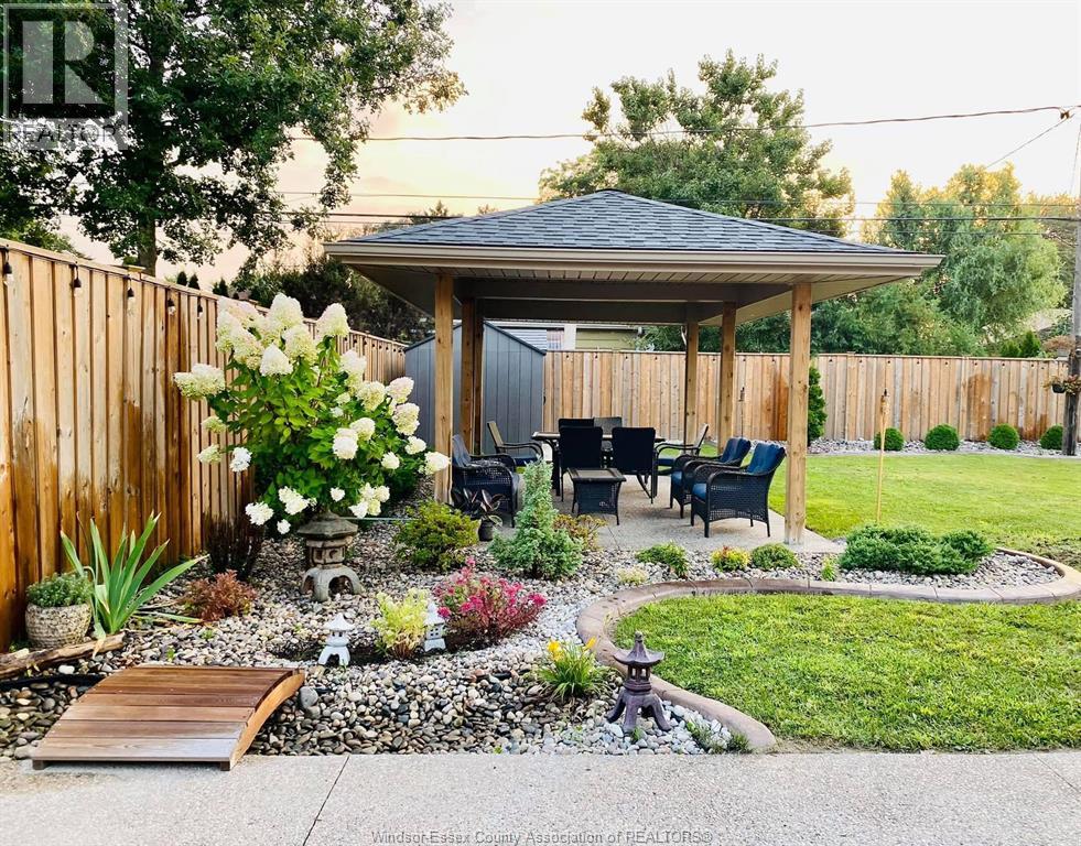 2563 Meldrum, Windsor, Ontario N8W 4E9 - Photo 37 - 26015441