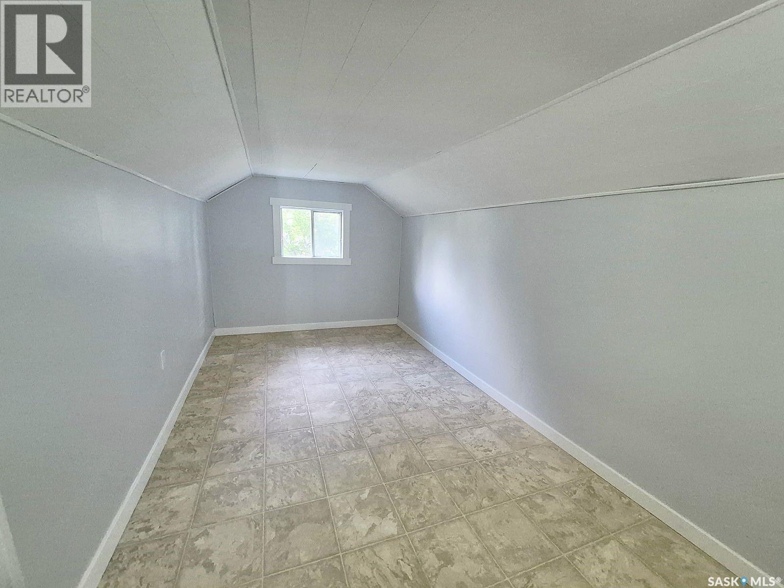 310 Main Street, White Fox, Saskatchewan  S0J 3B0 - Photo 13 - SK043024