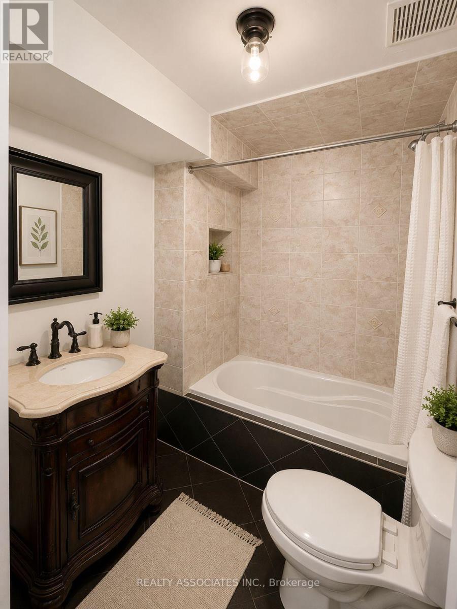 96 Zinnia Place S, Vaughan, Ontario  L4L 6G7 - Photo 19 - N13525846