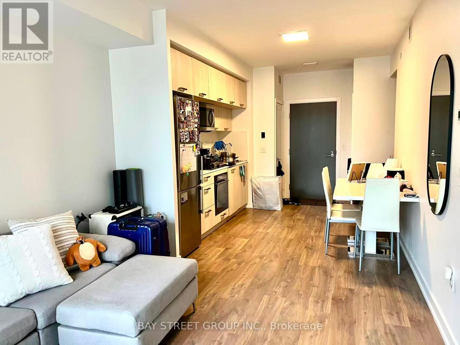 906 - 50 Mccaul Street, Toronto, Ontario M5T 0B6 - Photo 5 - C13581426