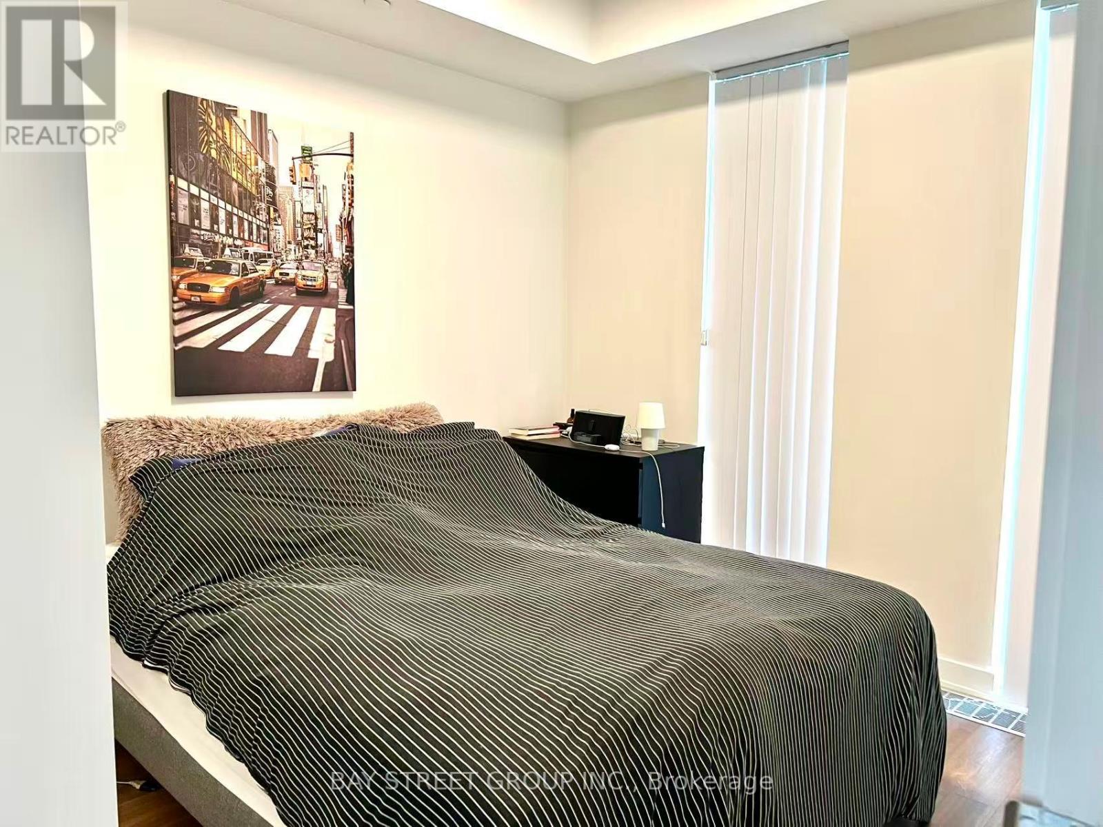 906 - 50 Mccaul Street, Toronto, Ontario M5T 0B6 - Photo 8 - C13581426