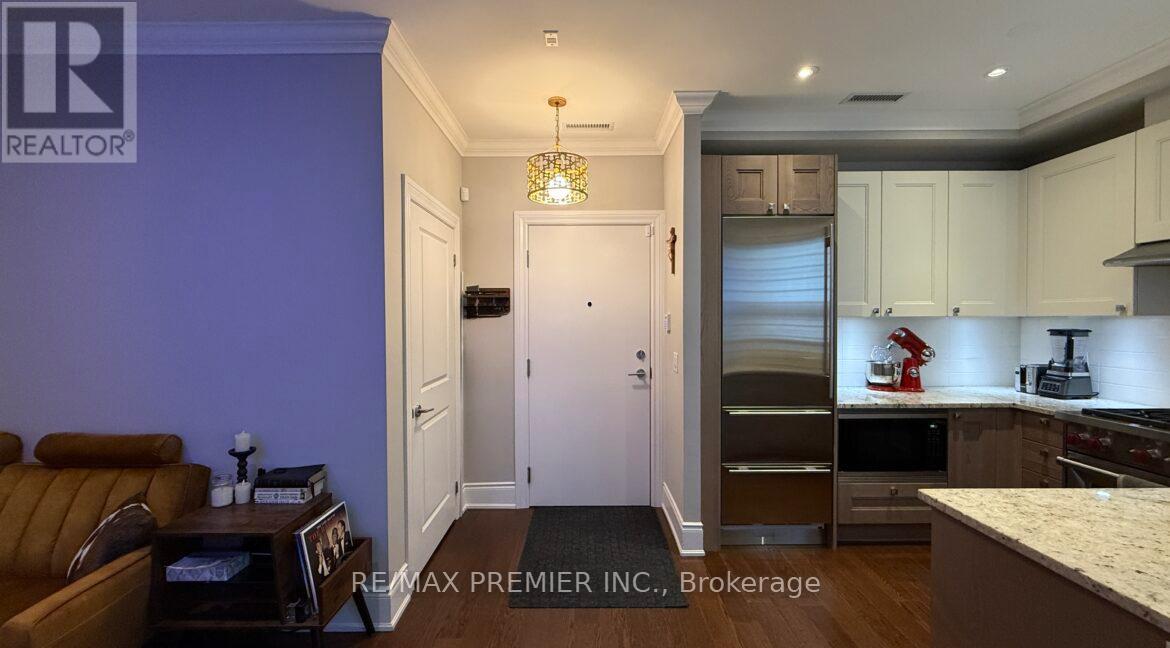 212 - 10360 Islington Avenue, Vaughan, Ontario L0J 1C0 - Photo 2 - N13581448