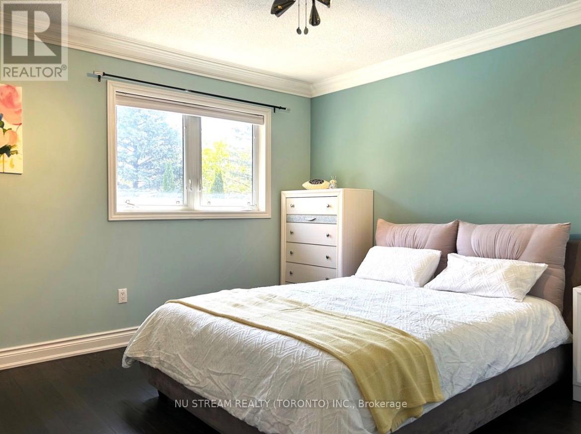 31 Ashfield Drive, Richmond Hill, Ontario L4E 2L6 - Photo 27 - N13581482