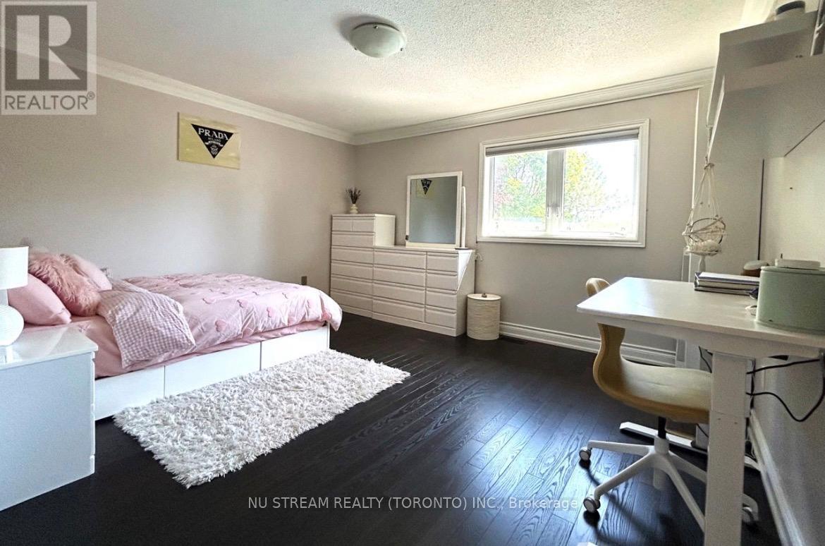 31 Ashfield Drive, Richmond Hill, Ontario L4E 2L6 - Photo 29 - N13581482