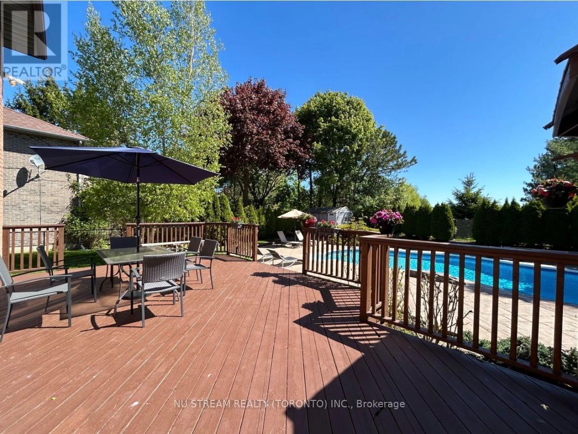 31 Ashfield Drive, Richmond Hill, Ontario L4E 2L6 - Photo 42 - N13581482
