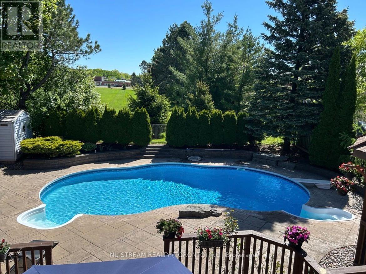 31 Ashfield Drive, Richmond Hill, Ontario L4E 2L6 - Photo 44 - N13581482