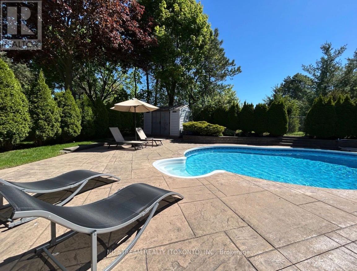 31 Ashfield Drive, Richmond Hill, Ontario L4E 2L6 - Photo 45 - N13581482