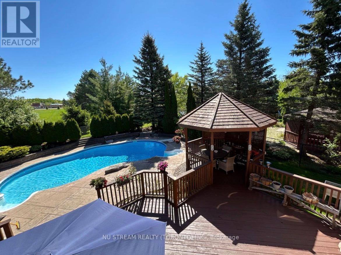 31 Ashfield Drive, Richmond Hill, Ontario L4E 2L6 - Photo 47 - N13581482