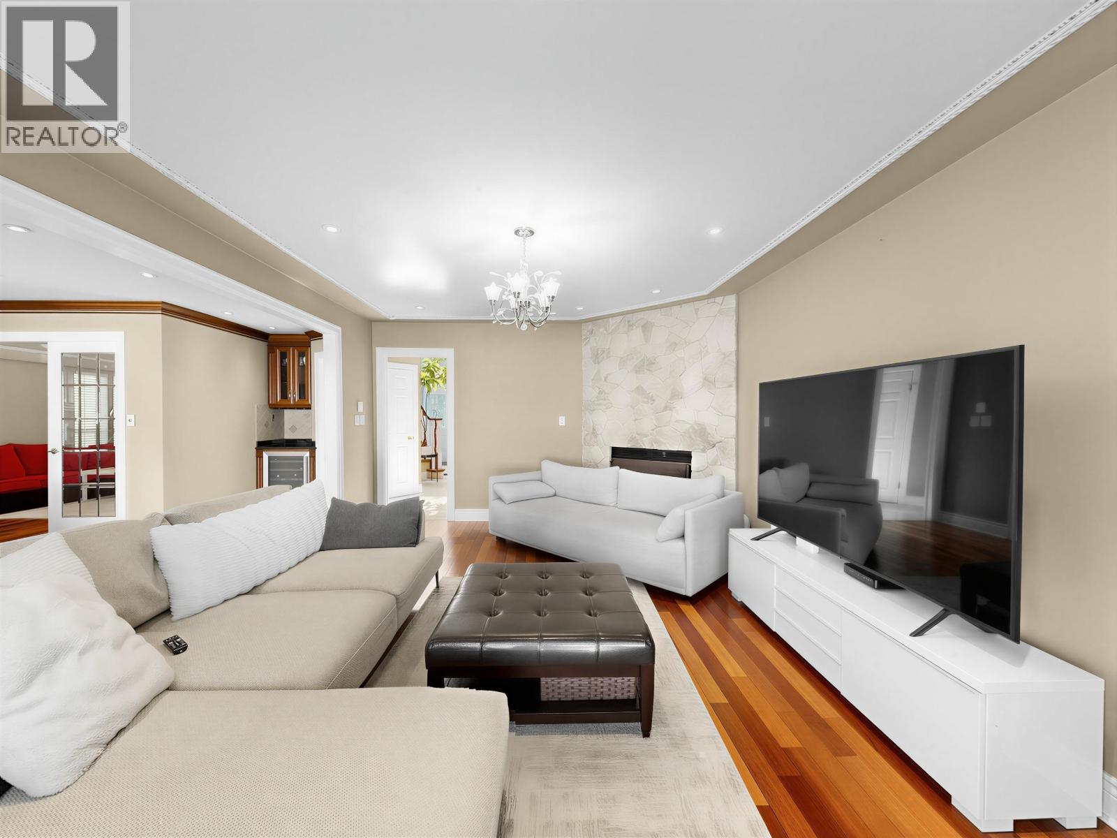 6332 Brooks Street, Vancouver, British Columbia V5S 3J4 - Photo 5 - R3145456