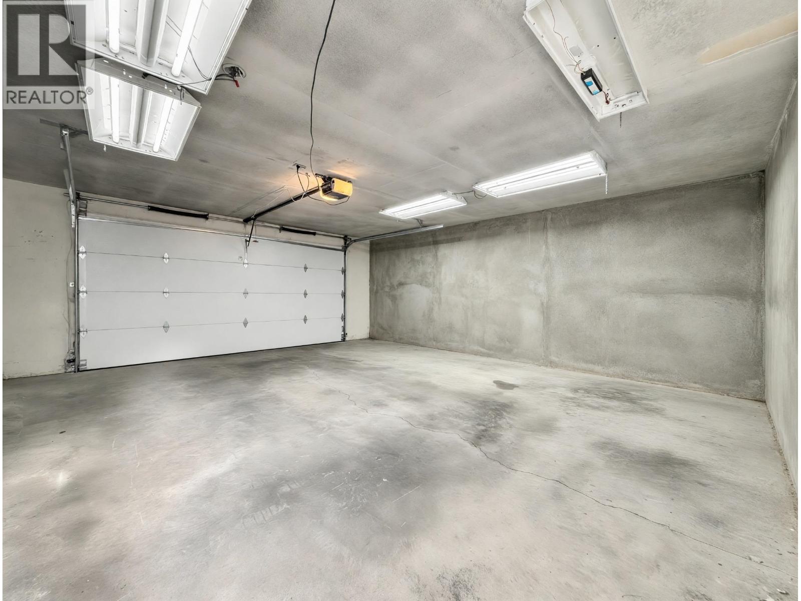 6332 Brooks Street, Vancouver, British Columbia V5S 3J4 - Photo 37 - R3145456