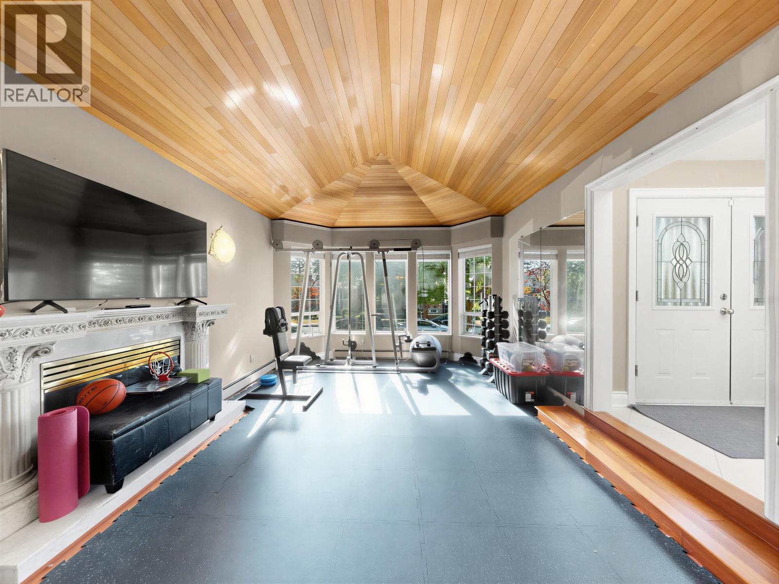 6332 Brooks Street, Vancouver, British Columbia V5S 3J4 - Photo 13 - R3145456
