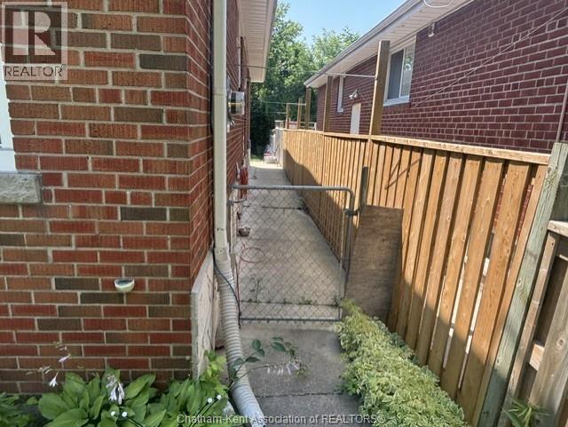 464 Brimley Road, Scarborough, Ontario  M1J 1A5 - Photo 3 - 26016195