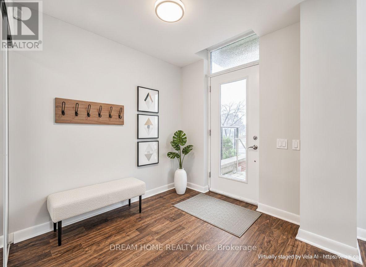 17 Town Centre Court, Toronto, Ontario M1P 0B3 - Photo 3 - E13581410