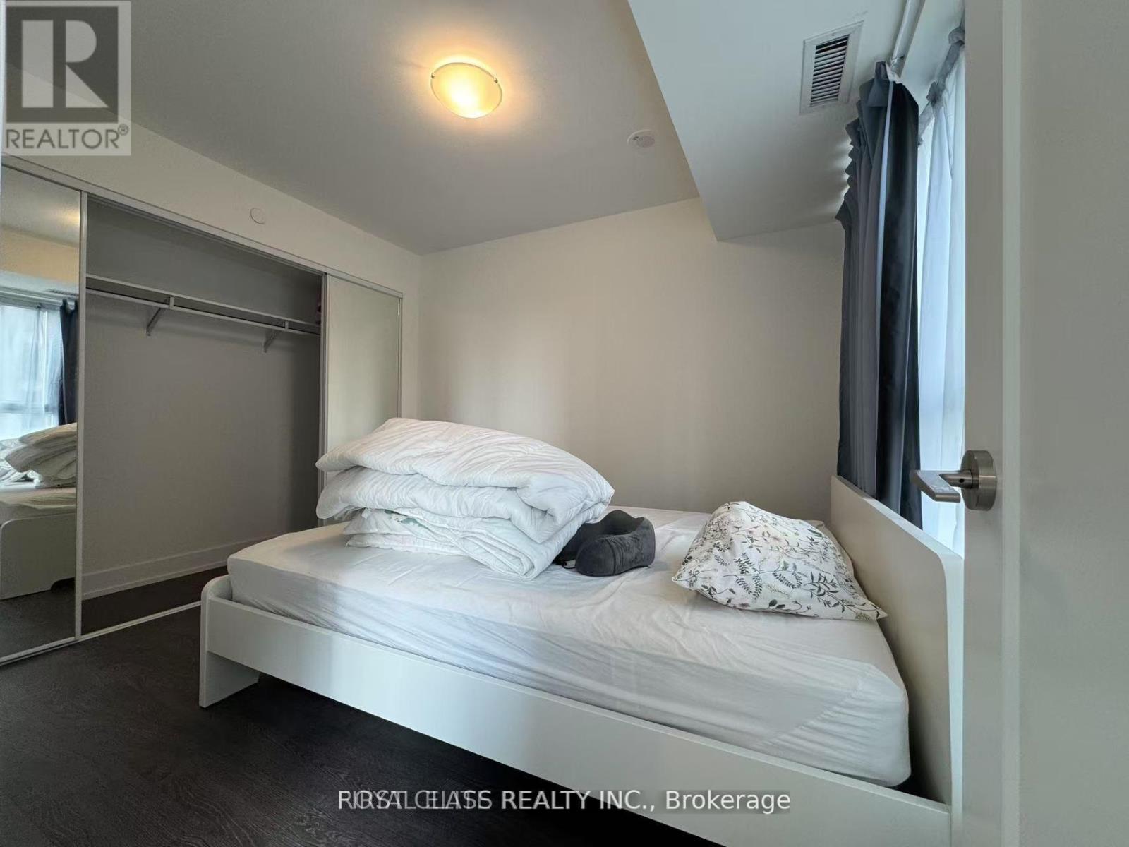 531 - 5 Mabelle Avenue, Toronto, Ontario M9A 0C8 - Photo 5 - W13581490