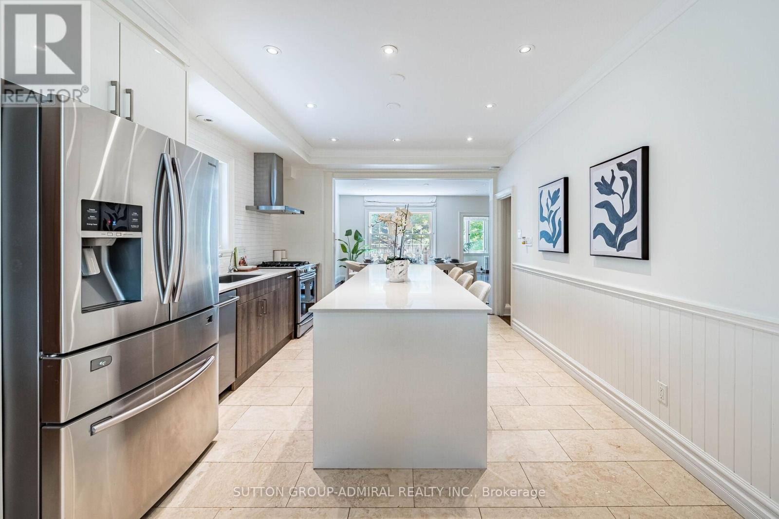 63 Highland Avenue, Toronto, Ontario M4W 2A2 - Photo 17 - C13542212