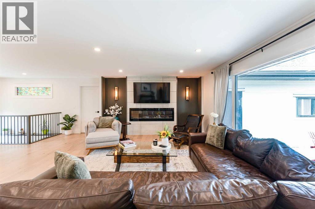 651 Willingdon Boulevard SE, Calgary, Alberta  T2J 2B3 - Photo 4 - A2330080