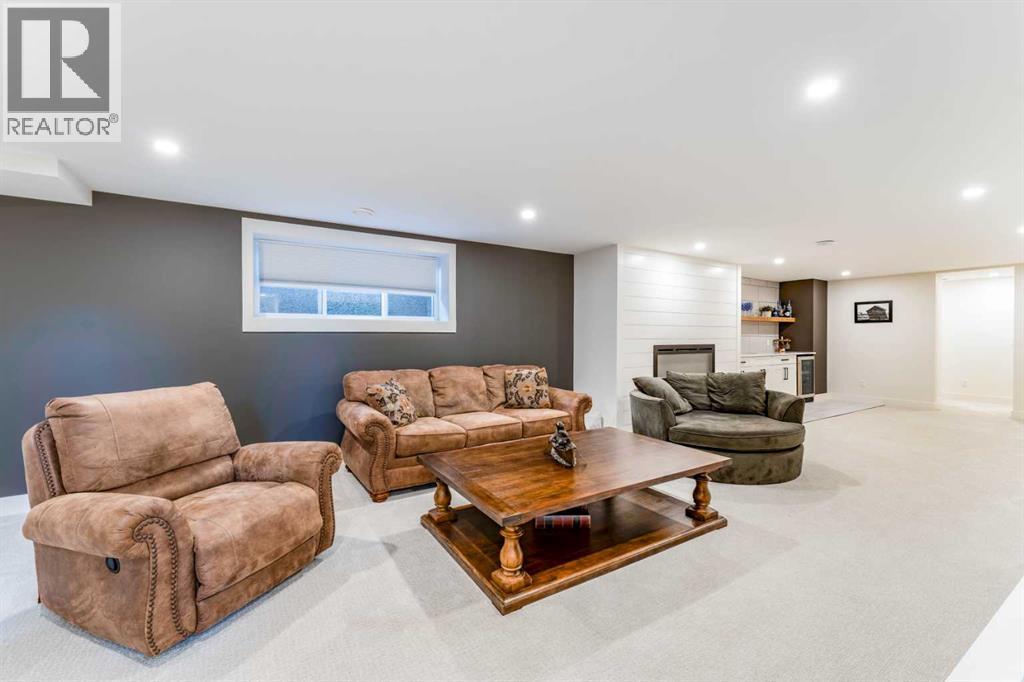 651 Willingdon Boulevard SE, Calgary, Alberta  T2J 2B3 - Photo 29 - A2330080
