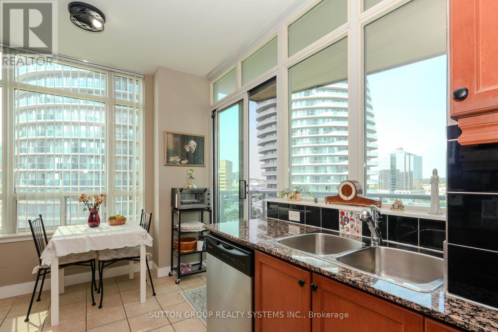 1209 - 70 Absolute Avenue, Mississauga, Ontario  L4Z 0A4 - Photo 11 - W13581544