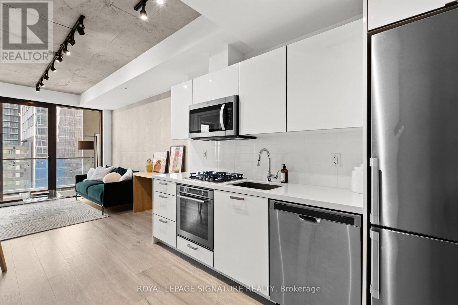 1005 - 55 Ontario Street, Toronto, Ontario  M5A 0T8 - Photo 3 - C13573562