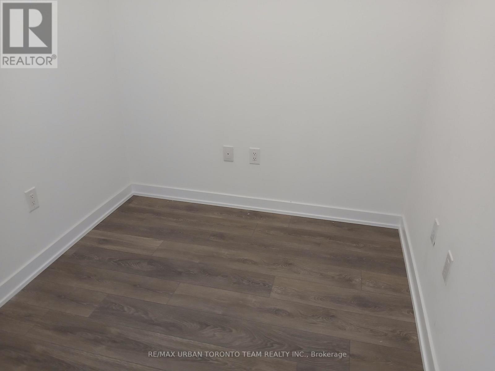 1805 - 38 Honeycrisp Crescent, Vaughan, Ontario  L4K 0M7 - Photo 9 - N13581554