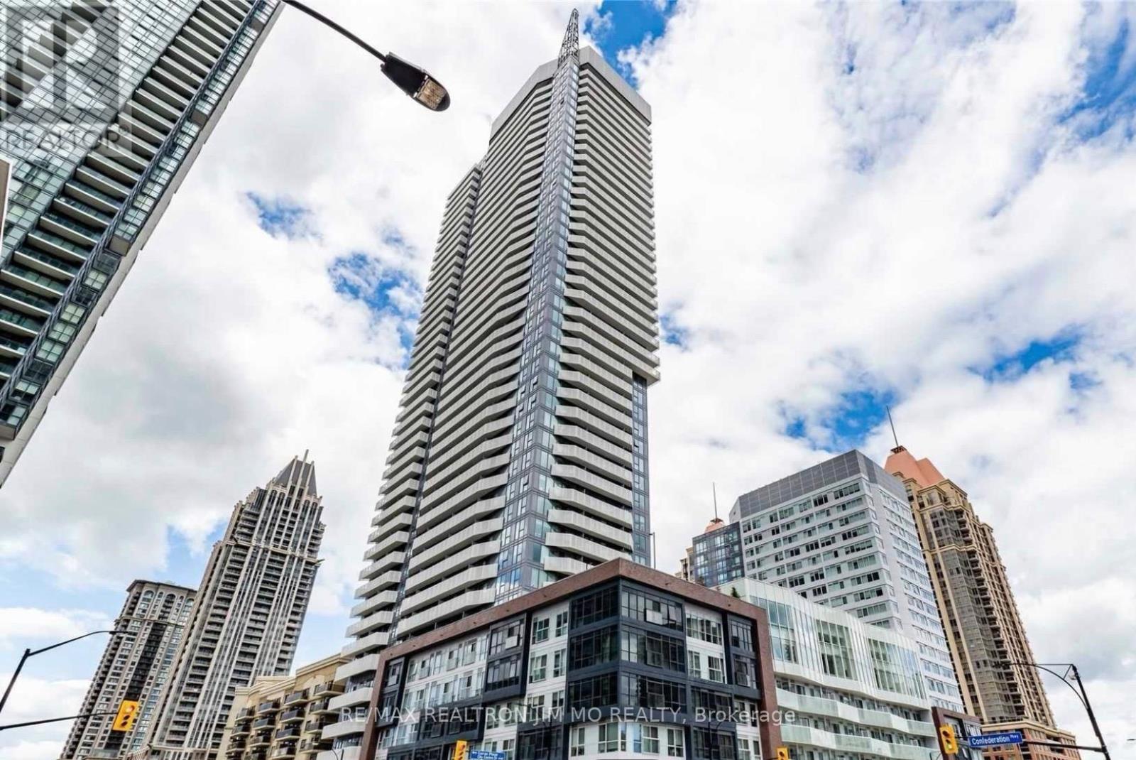 1204 - 4065 CONFEDERATION PARKWAY, Mississauga, Ontario