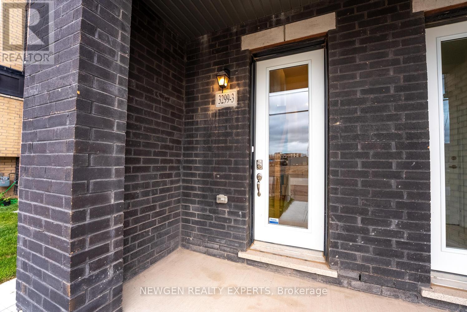 3 - 3299 Sixth Line, Oakville, Ontario  L6H 0Z6 - Photo 4 - W13581558