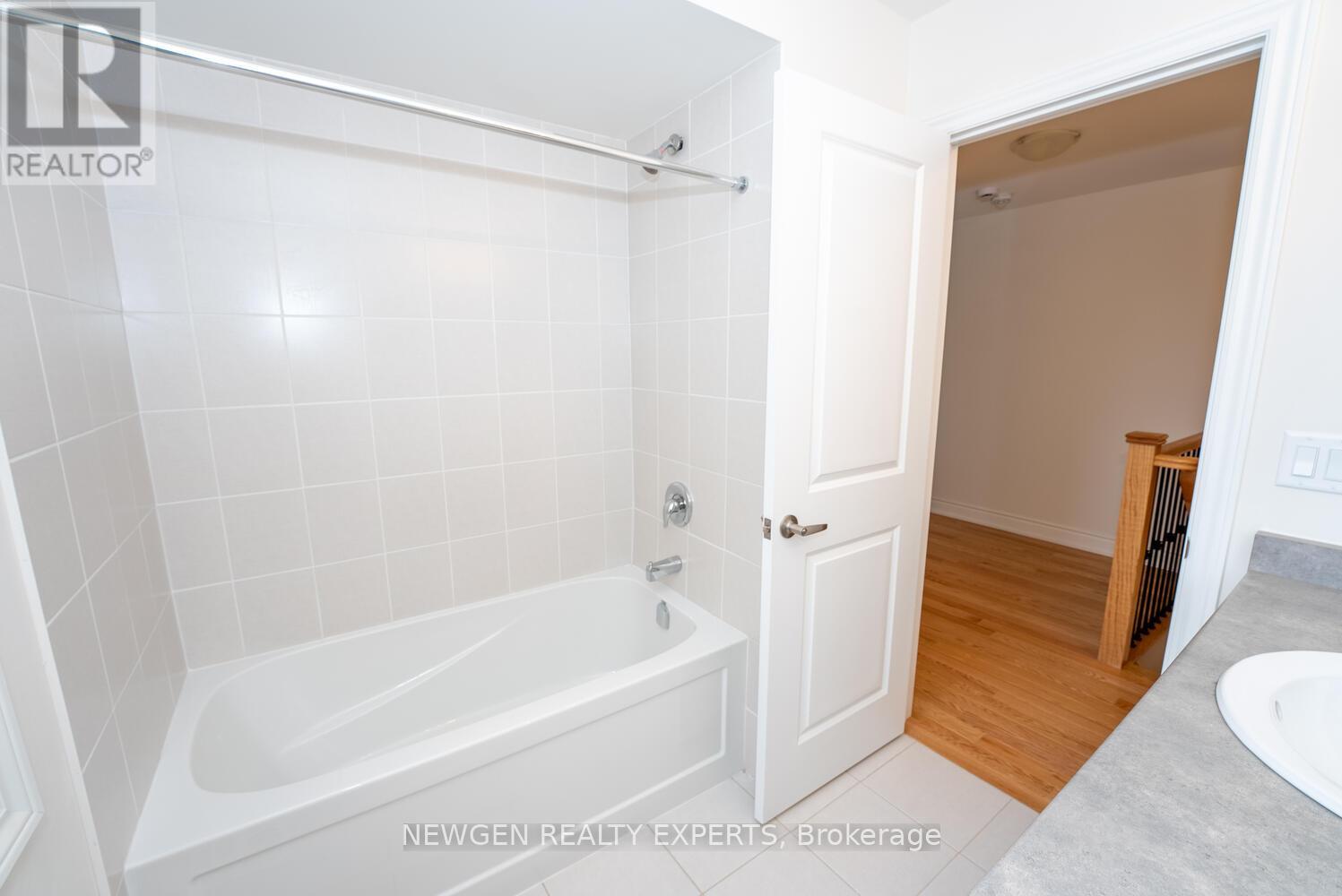 3 - 3299 Sixth Line, Oakville, Ontario  L6H 0Z6 - Photo 42 - W13581558