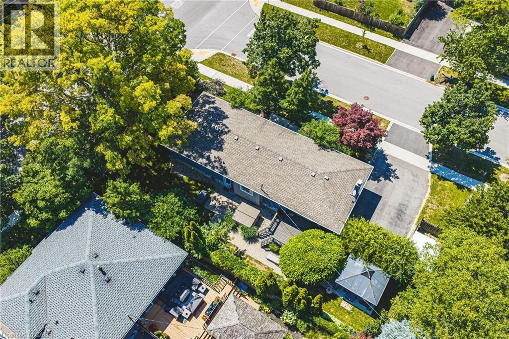 3384 Manfred Drive, Burlington, Ontario  L7N 2N7 - Photo 47 - 40847452